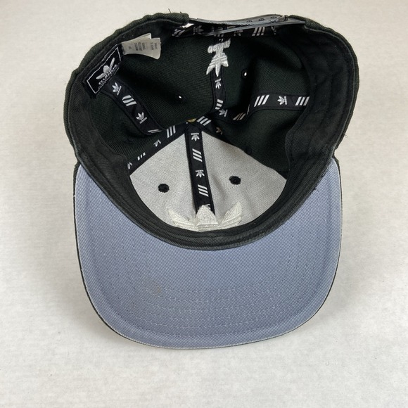 Adidas Hat Cap Youth Fit Black Snap Back White Embroidered Logo - Picture 2 of 4